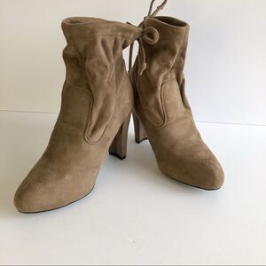 ✨$8 CLEAR-OUT✨ Revamped Suede Tie Up Ankle Chunky Heeled Booties Boots Heels Tan